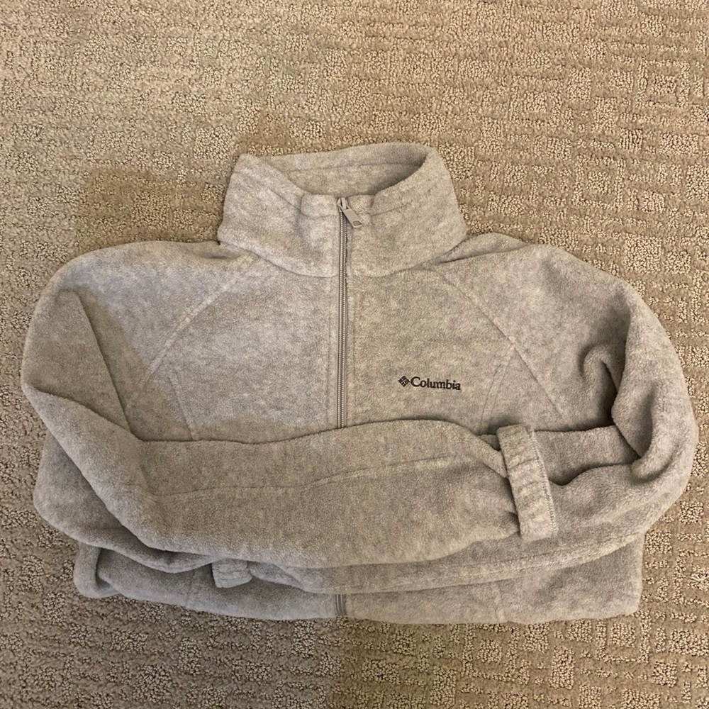 Columbia NEW fleece zip up Large